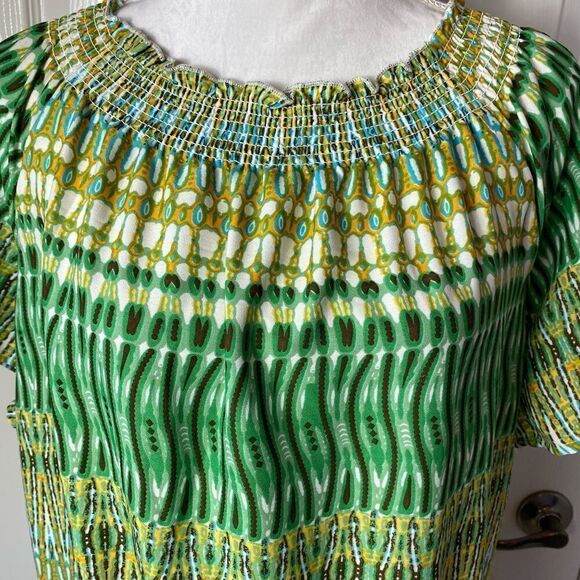 CORAL BAY Petite Medium Multi-Green Top - Picture 2 of 7